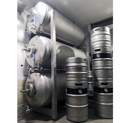 Horizontal BBTs (Bright Beer Tanks)