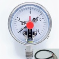 Stainless steel pressure gauge with electrical contacts