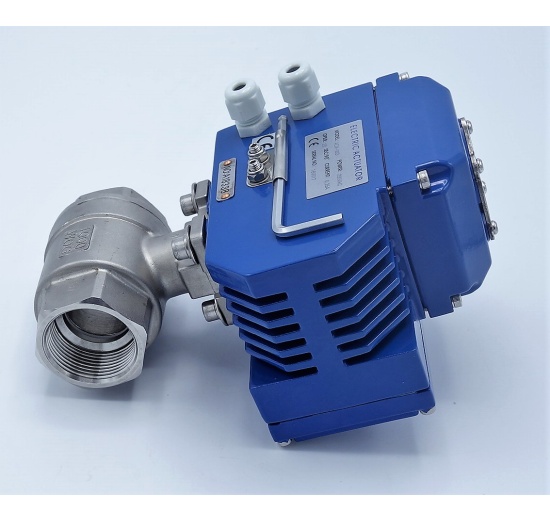 Stainless ball valve, 2- pieced with mounting plate for actuator