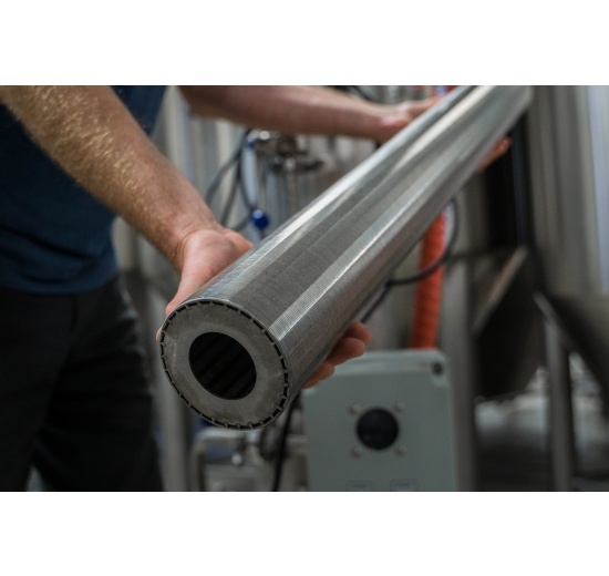 Stainless steel filtration slotted sieve in Hops Master for breweries