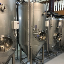 CCT beer tanks 10HL