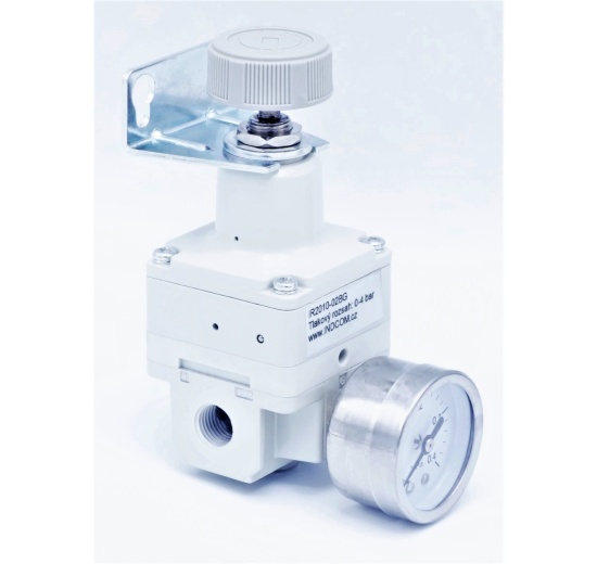 Reducing valve with fine regulation