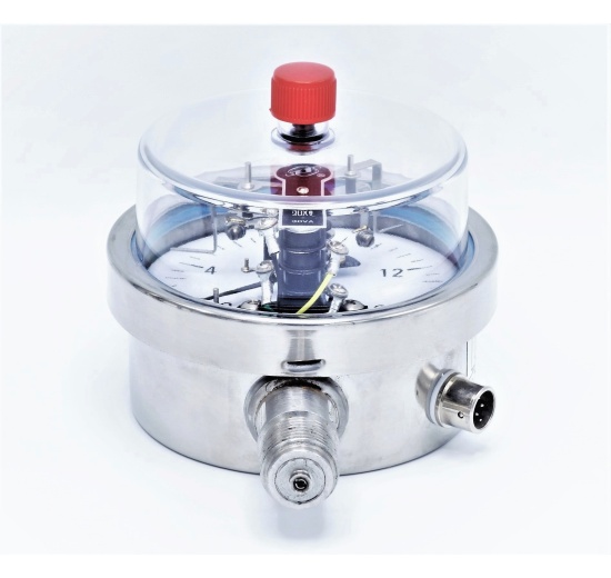 Stainless steel pressure gauge with electrical contacts