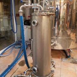 Hops Master 300 device for cold hopping