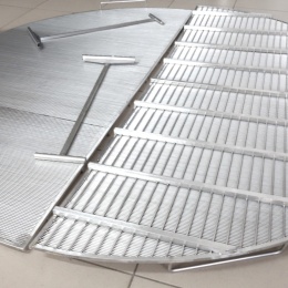 Stainless steel slotted sieve plate