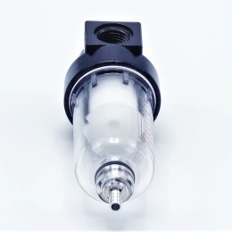 Filter for compressed air distribution, connection G 1/4 ", max. 10 bar.