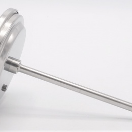 All-stainless steel bimetal thermometer with immersion shaft in well