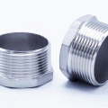 Stainless steel threaded end cap with hexagon type 330 | 6/4"