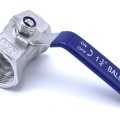 Stainless steel ball valve with reduced bore, one-piece, threaded