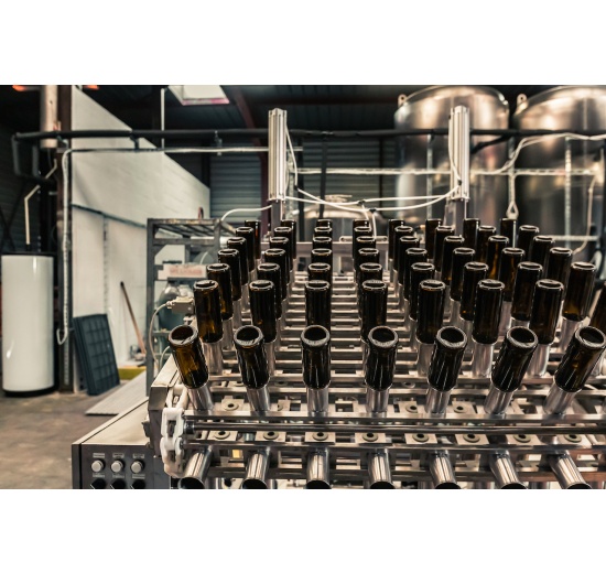 Bottle tray, automatic filling machine