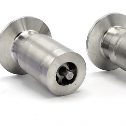 Bunging apparatus for beer tank