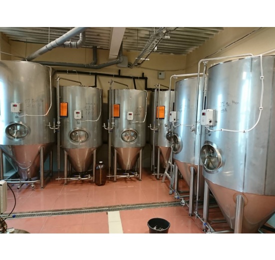 CCT 20HL, tanks for beverages