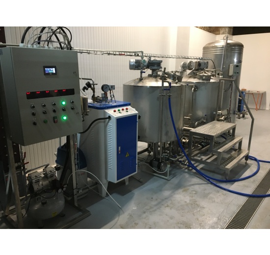 5HL custom made brewing house