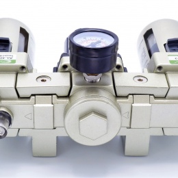 Combined units for compressed air treatment (filter + regulator + lubricator) G 3/8"