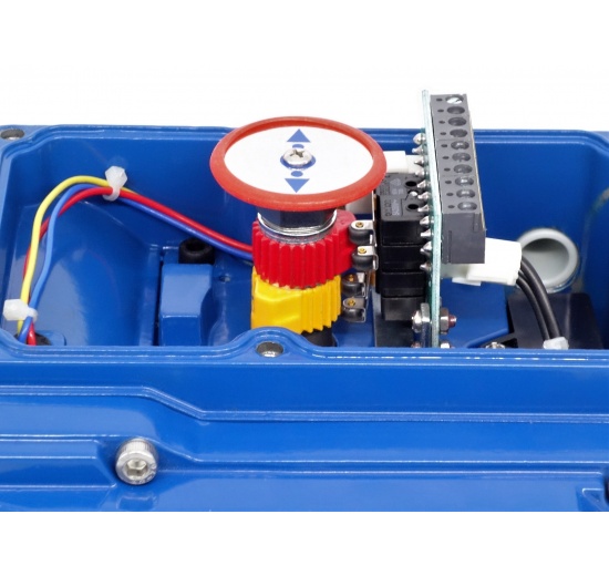 detail of a single-turn electric actuator with mechanical control