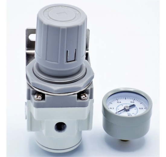 device for regulating the air pressure