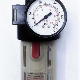 Filter with pressure reducing valve and a protective basket, G 1/2", up to 10 bar