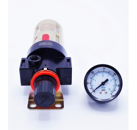 Filter with pressure reducing valve and a protective basket, G 1/2", up to 4 bar