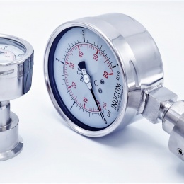 Pressure gauge with a separating membrane as specified by the customer