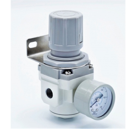 Pressure reducing valve G 1/4" 2500 l/min, measuring range 0,1 - 10 barů