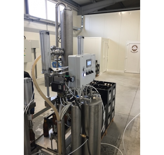 semi automatic filling line for beer, juice, lemonade, juice, soft drinks