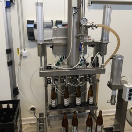 Semi-automatic, Movable Filling Line For Bottling Beer In Bottles