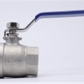 Stainless steel ball valve with full bore, two- piece, threaded, 1 1/4"