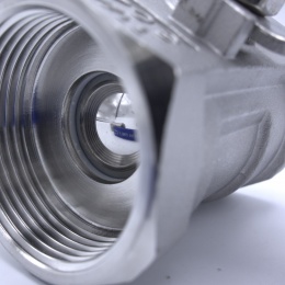 Stainless steel ball valve with reduced bore, one-piece, threaded