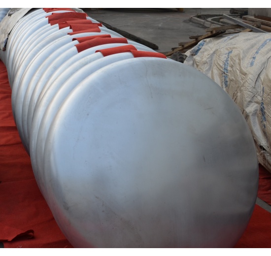 Stainless steel dished bottoms