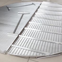 Stainless steel slotted sieve plate for lauten tank for wort draining