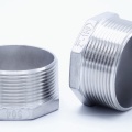 Stainless steel threaded end cap with hexagon type 330 | 2"