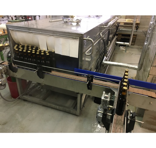 tunnel pasteurizer for drinks in glass bottles